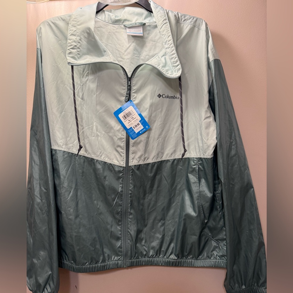 Columbia Windbreaker Size XL